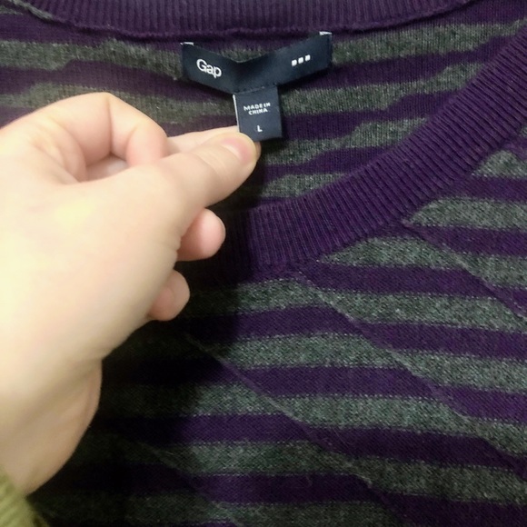 🔄 Gap Cotton Sweater 💜🖤 - Picture 7 of 11